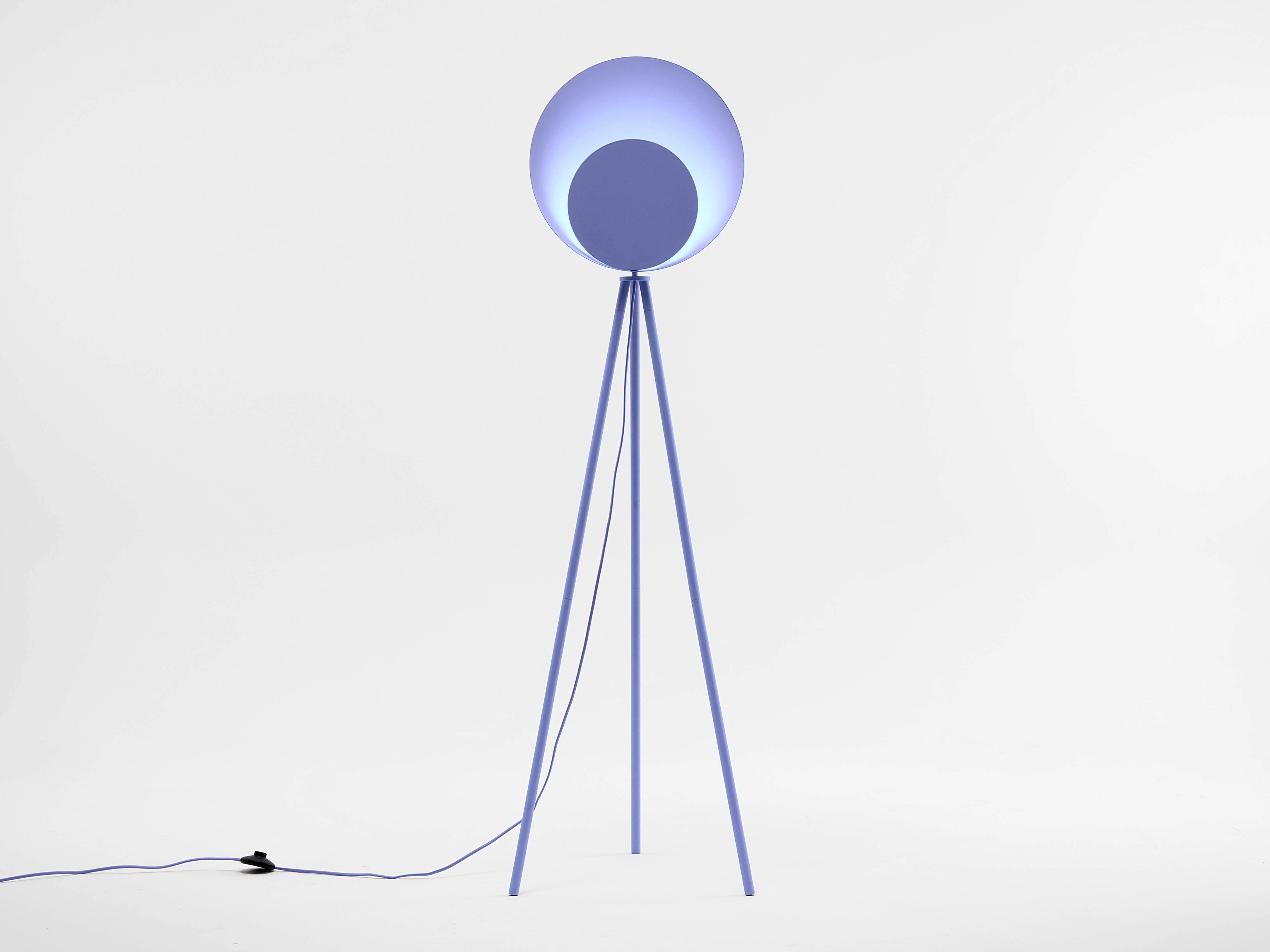 Lilac diffuser floor lamp