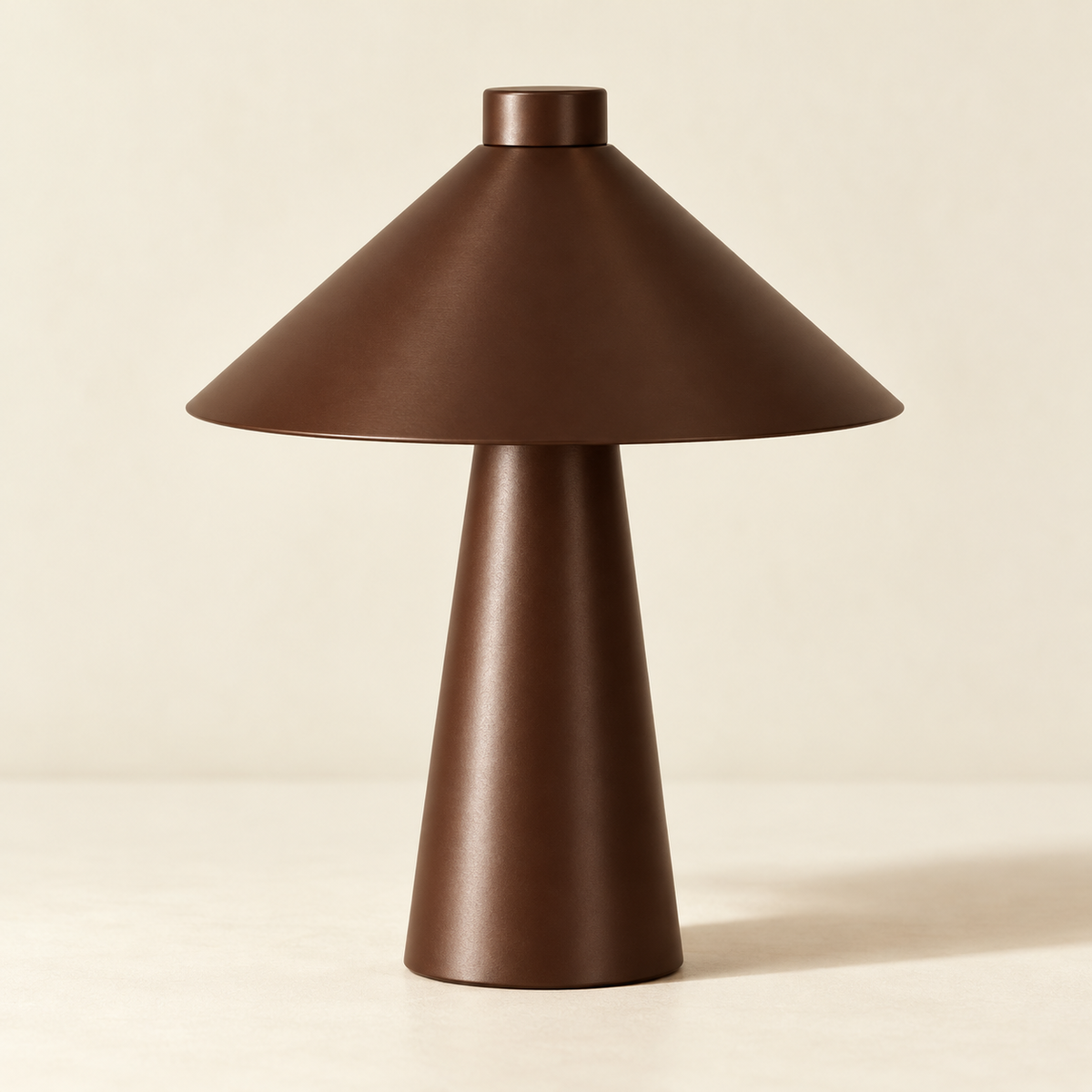 Chocolate cone table lamp