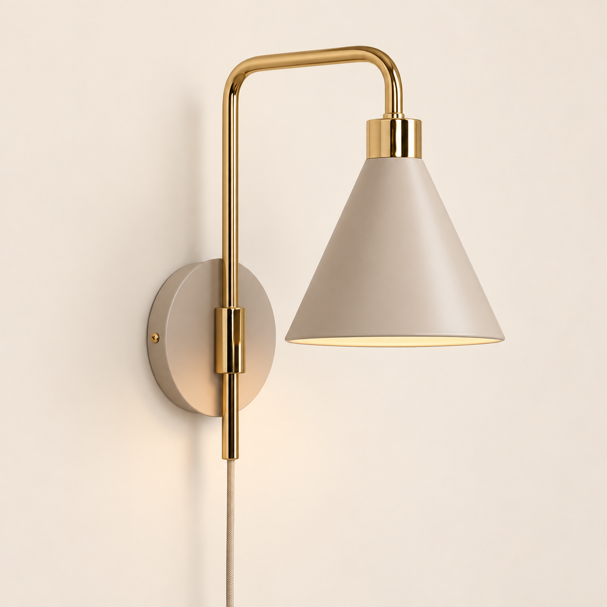 Sandshell Cone Plug-in Wall Light