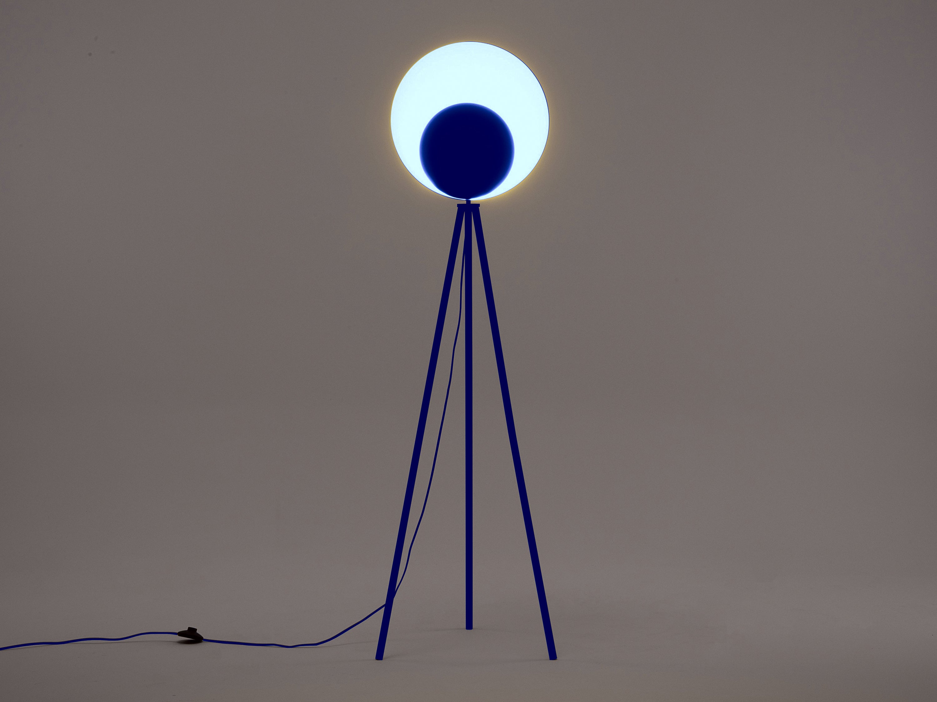 Blue diffuser floor lamp | LED Floor Lamps | houseof.com