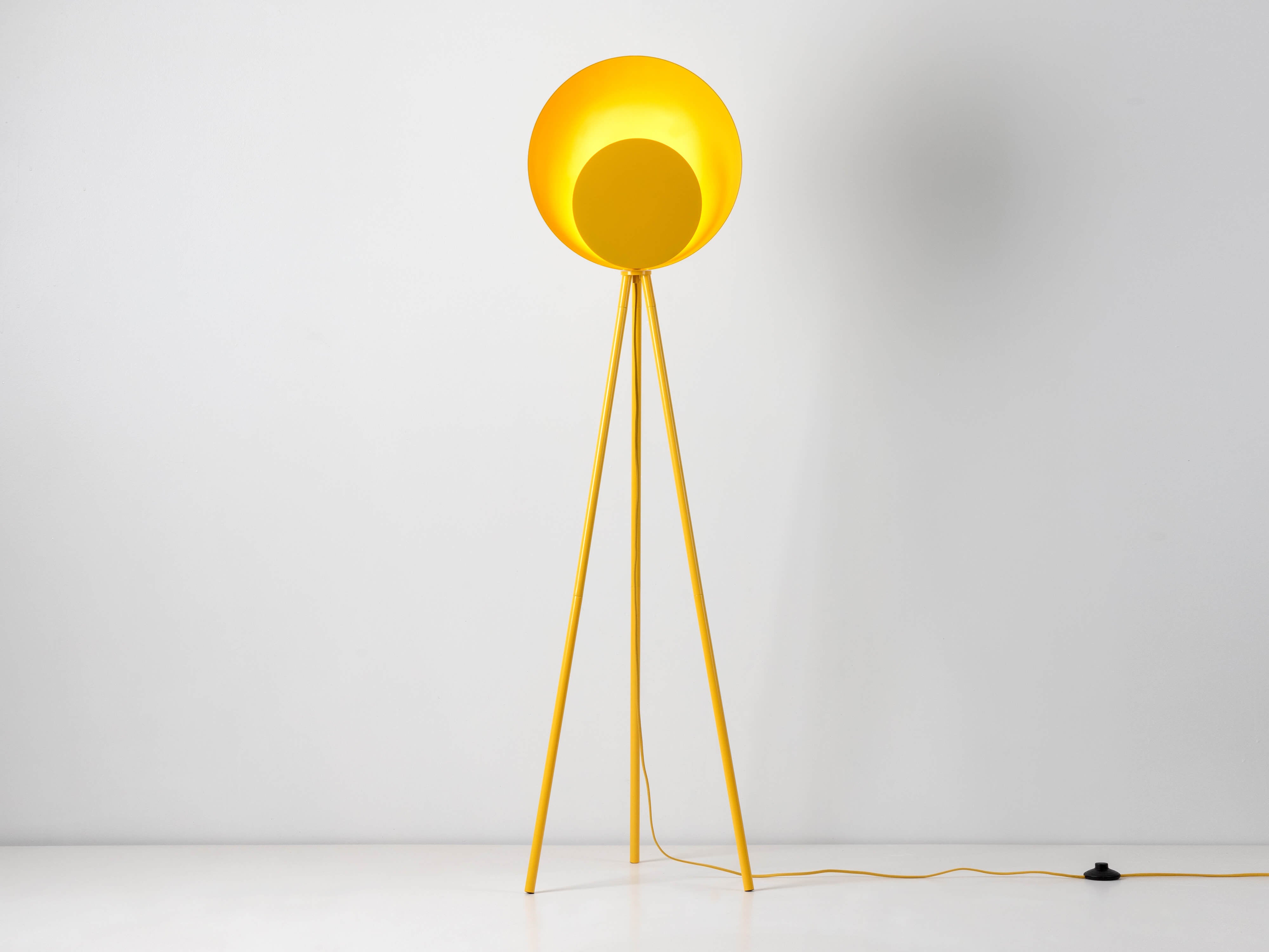 Yolk yellow diffuser floor lamp | Diffuser floor lamp | houseof.com